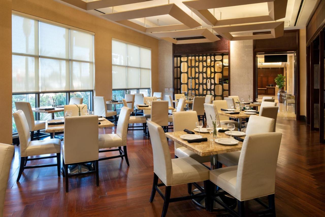 Sheraton Garden Grove-Anaheim South Экстерьер фото