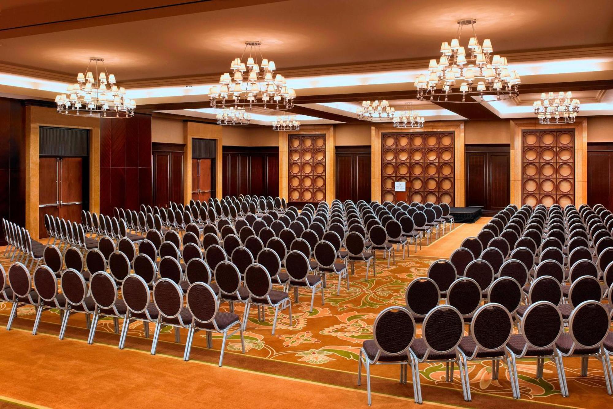 Sheraton Garden Grove-Anaheim South Экстерьер фото