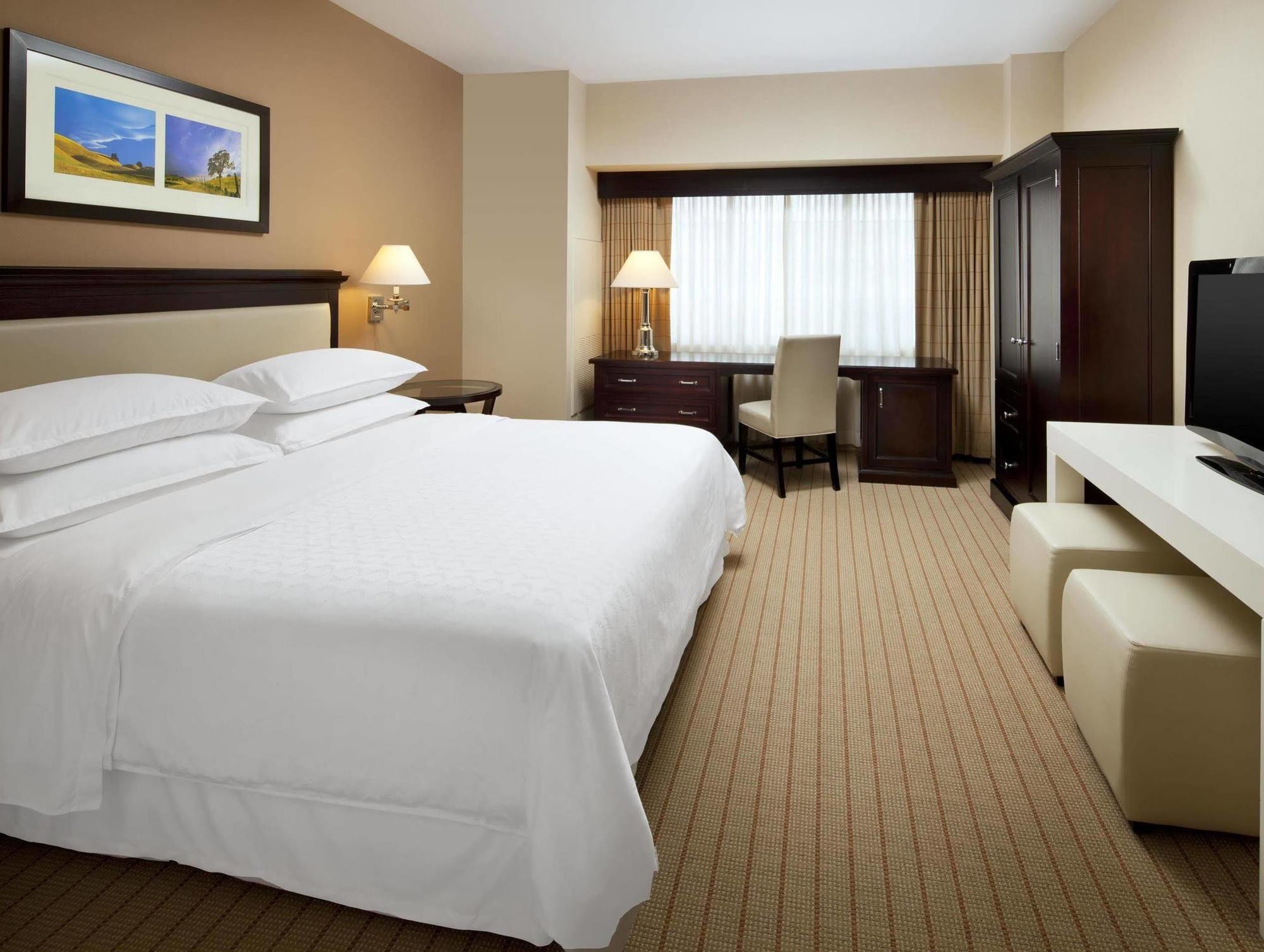 Sheraton Garden Grove-Anaheim South Экстерьер фото